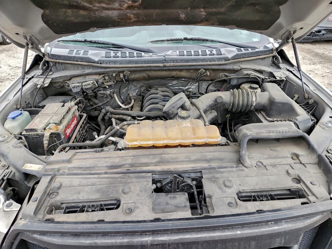 Ford F-150 Supercrew Image 5