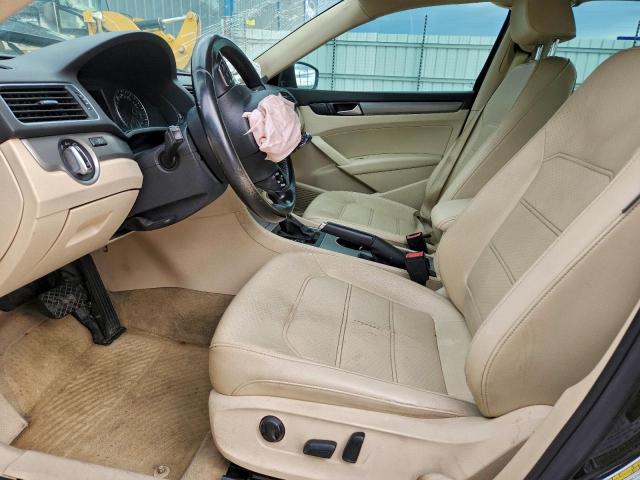 Volkswagen Passat Se Image 2