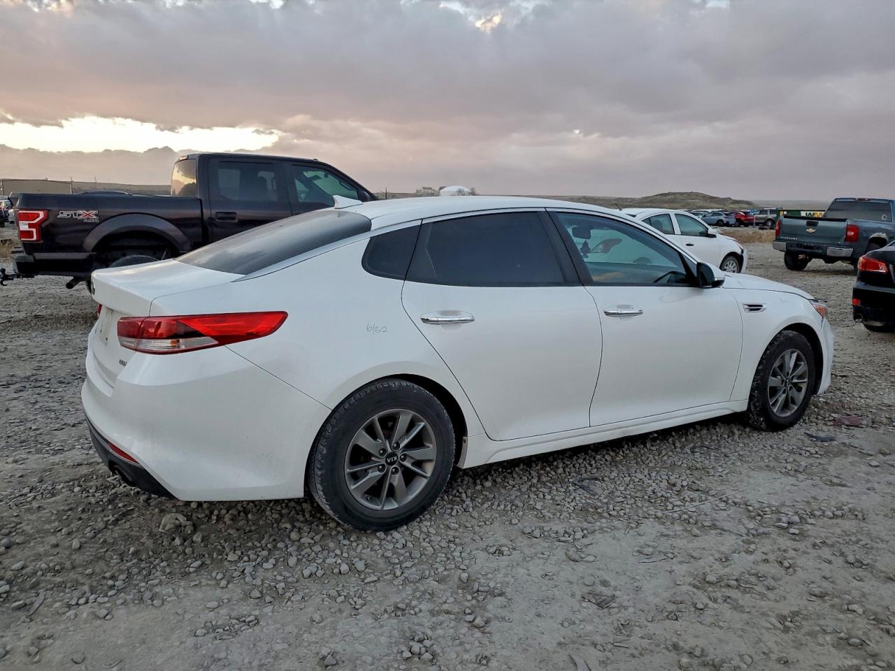 Kia Optima Lx Image 6