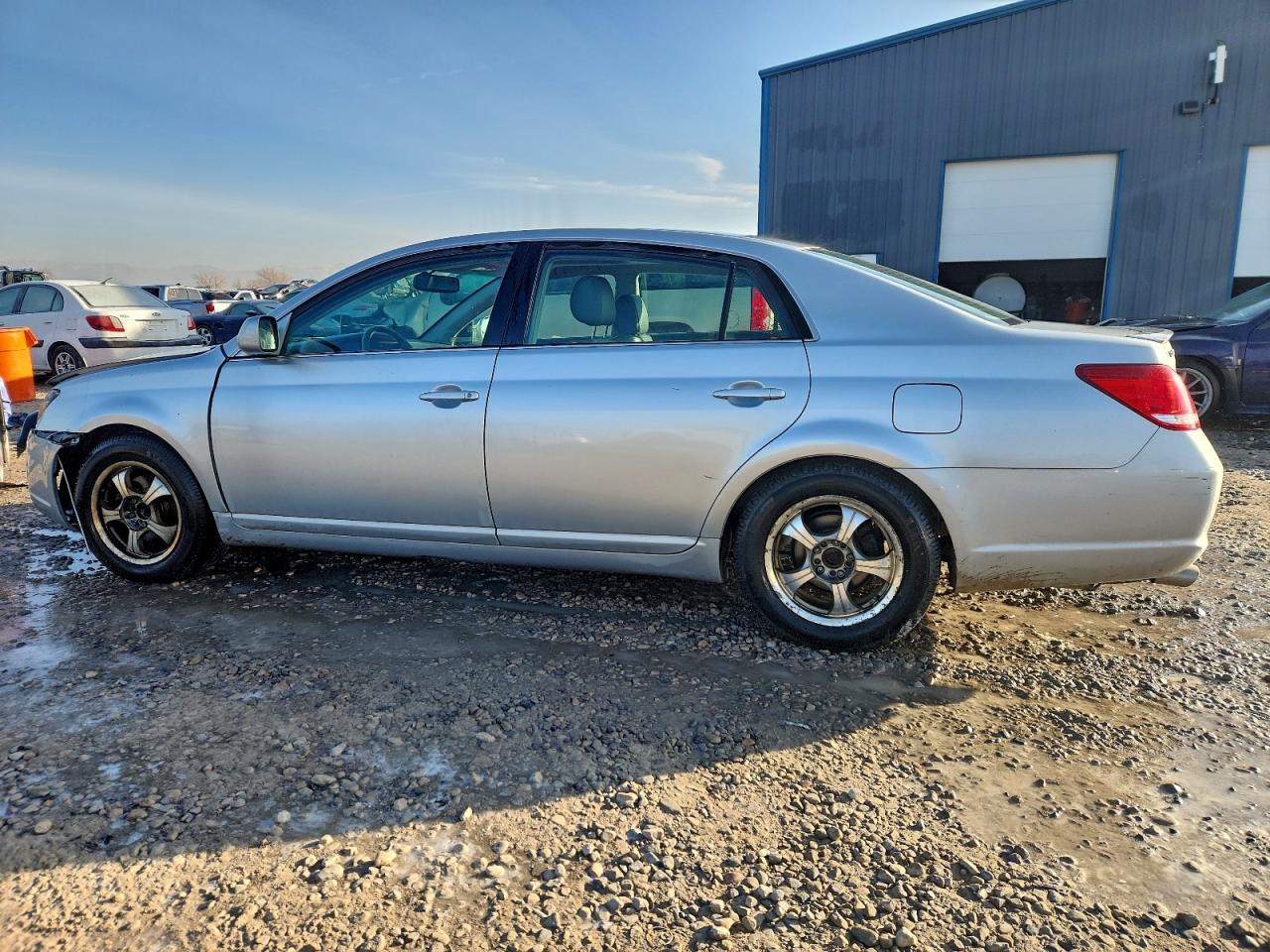 Toyota Avalon Xl Image 12