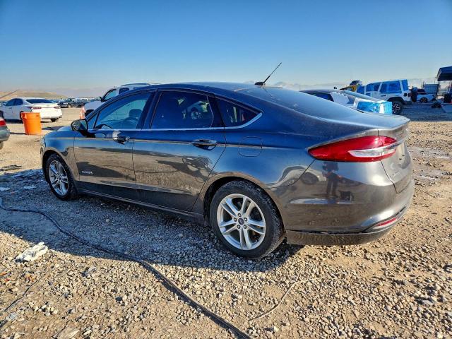 Ford Fusion Se Hybrid Image 11