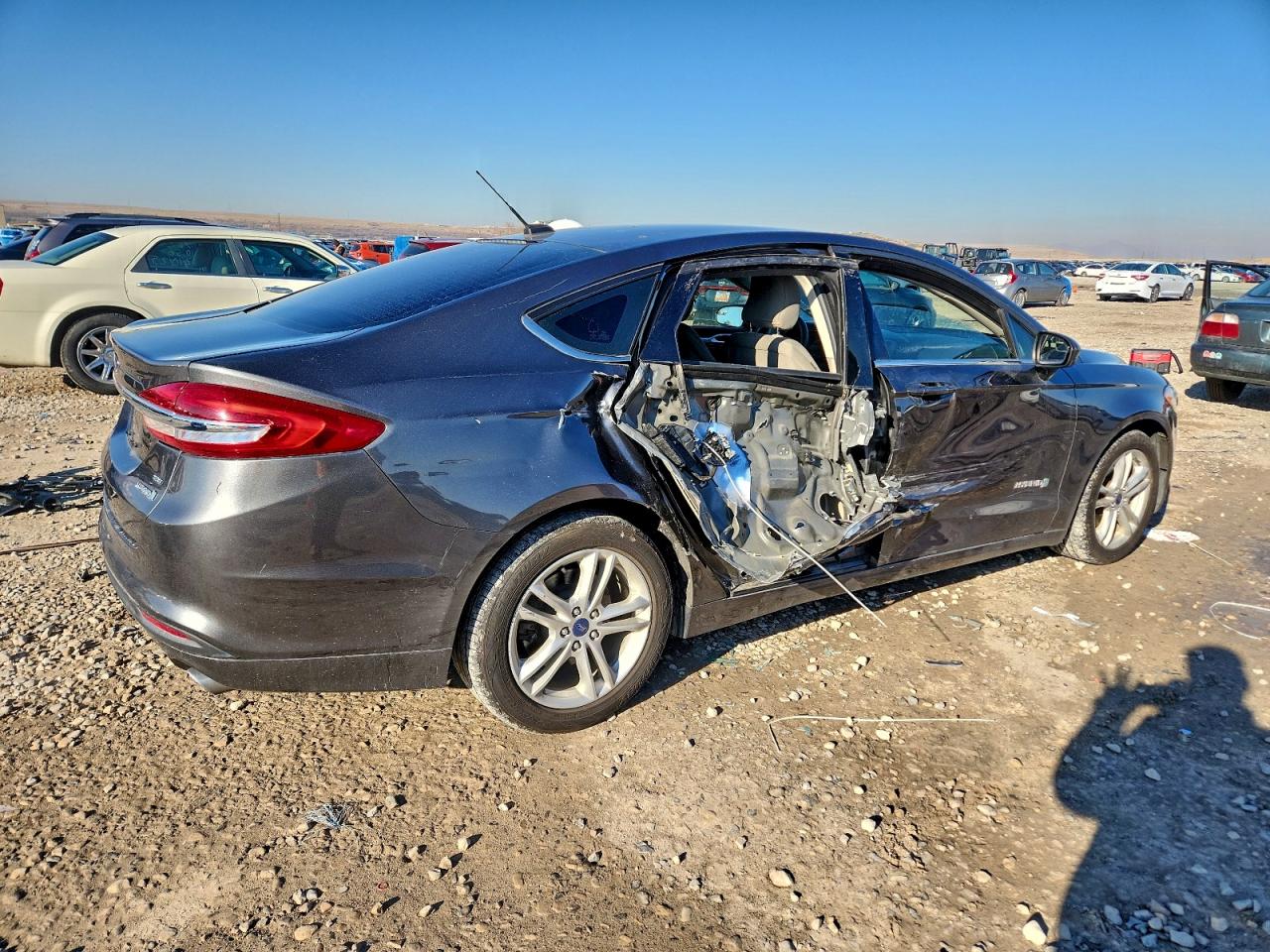 Ford Fusion Se Hybrid Image 2