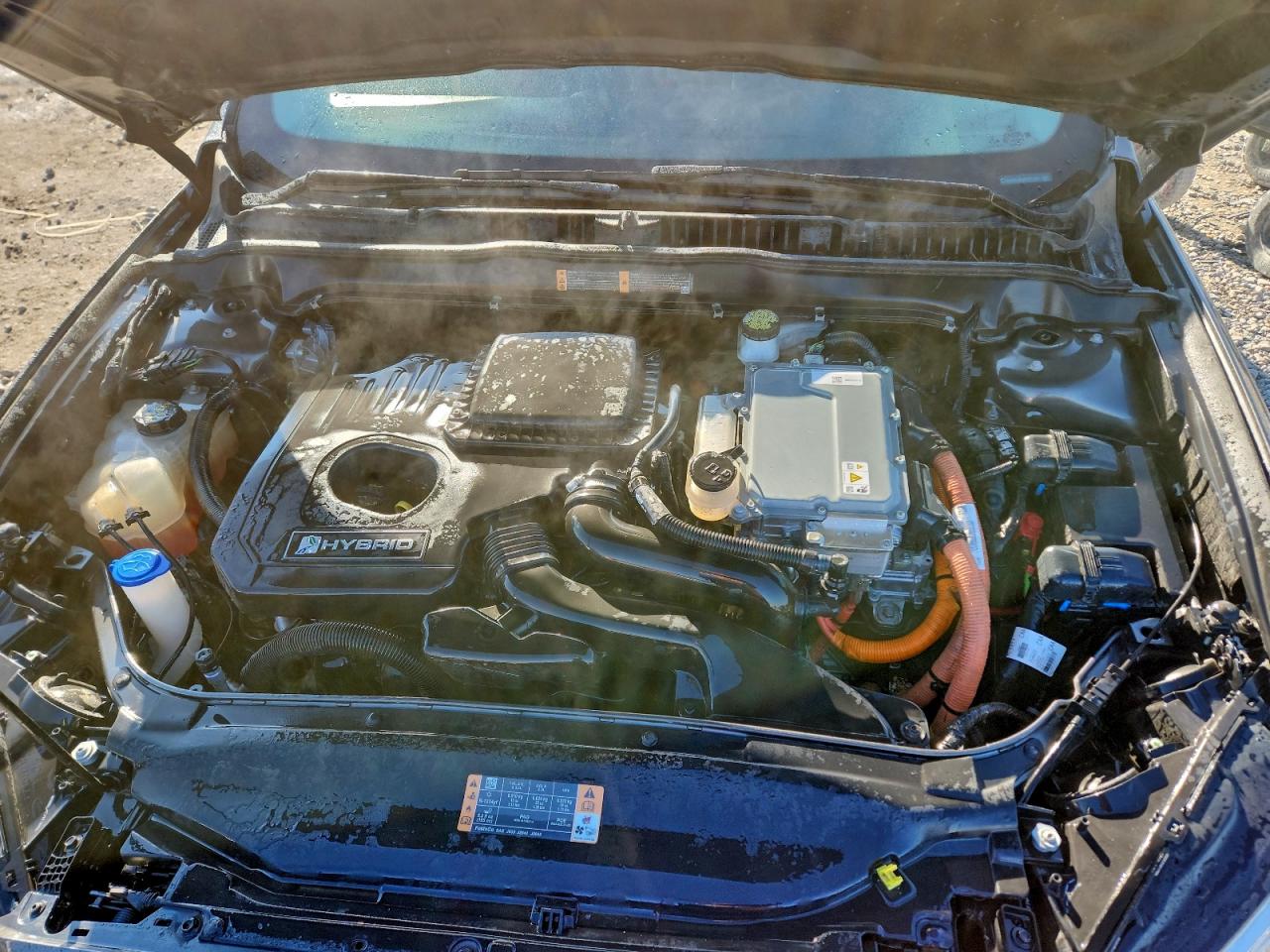 Ford Fusion Se Hybrid Image 13