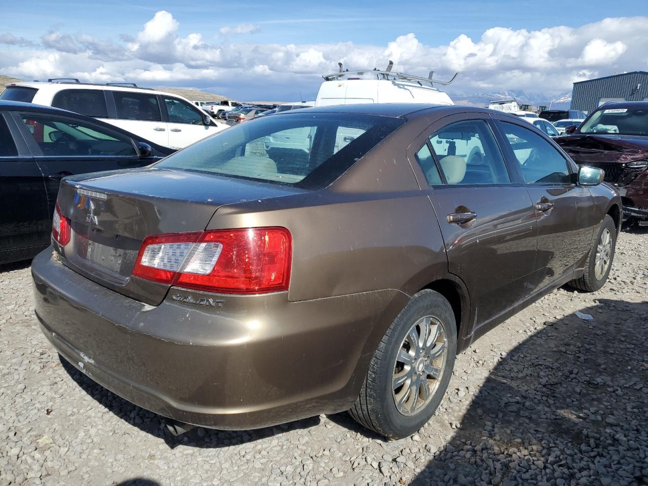 Mitsubishi Galant Es Image 12