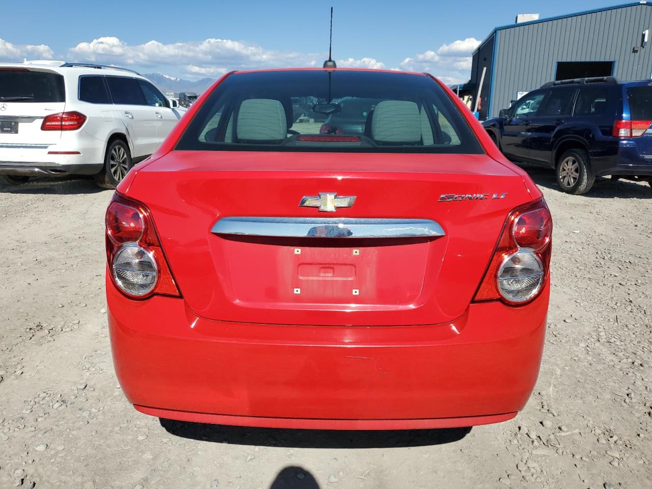 Chevrolet Sonic Lt Image 12