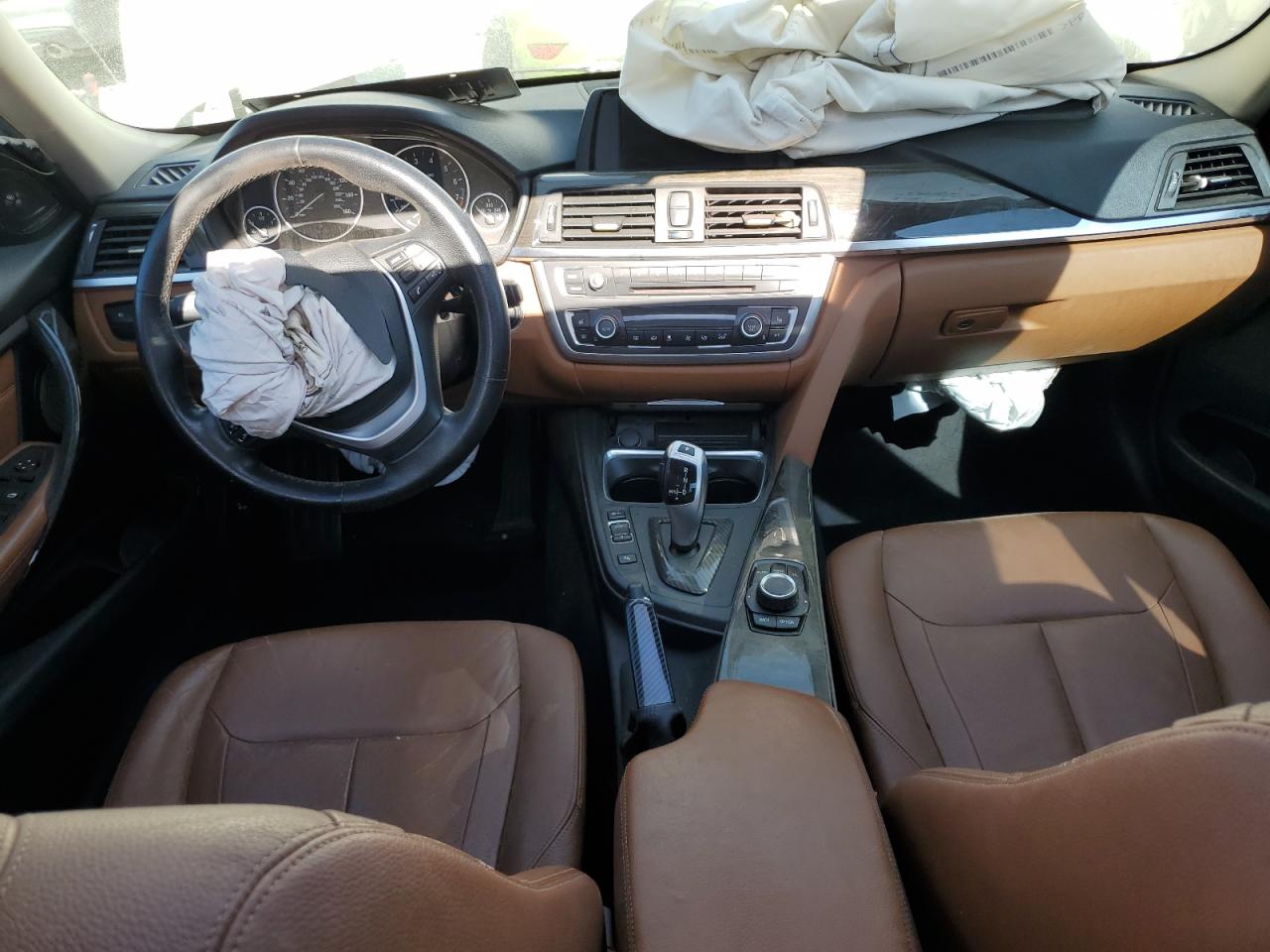 BMW 3 Series I Image 8