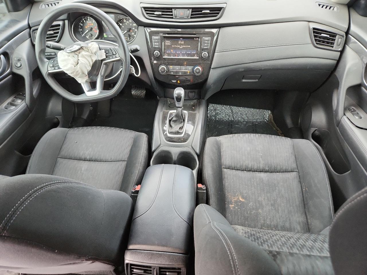 Nissan Rogue S Image 8