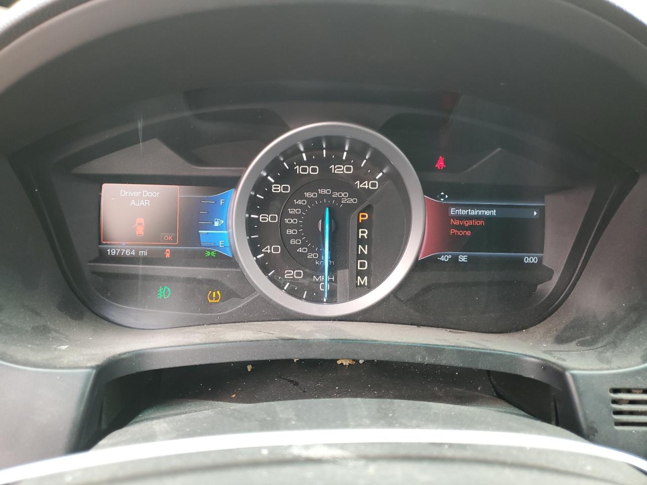 Ford Explorer Sport Image 8