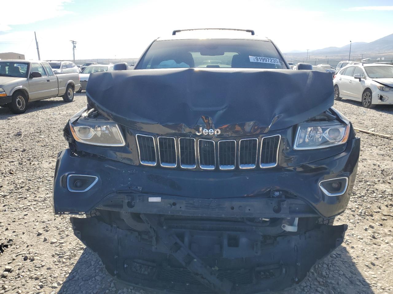 Jeep Grand Cherokee Laredo Image 12