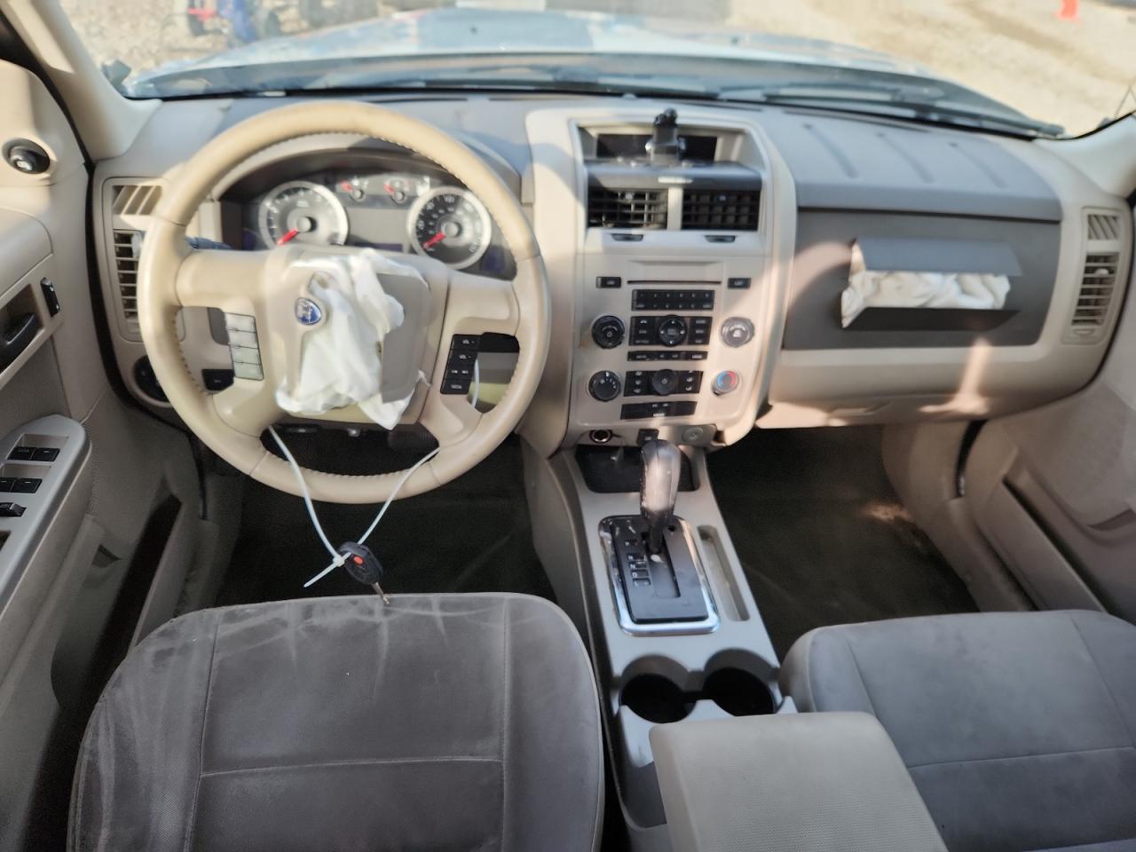 Ford Escape Xlt Image 2