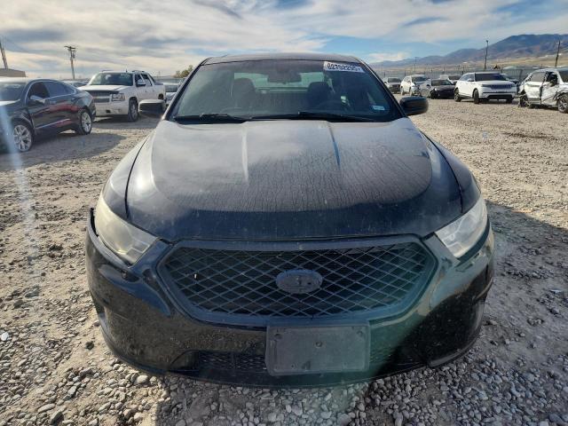 Ford Taurus Police Interceptor Image 11