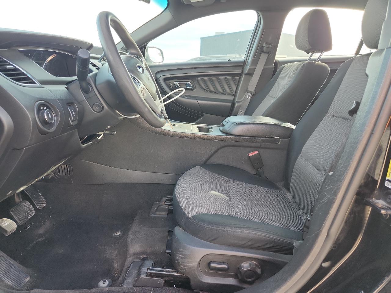 Ford Taurus Police Interceptor Image 6