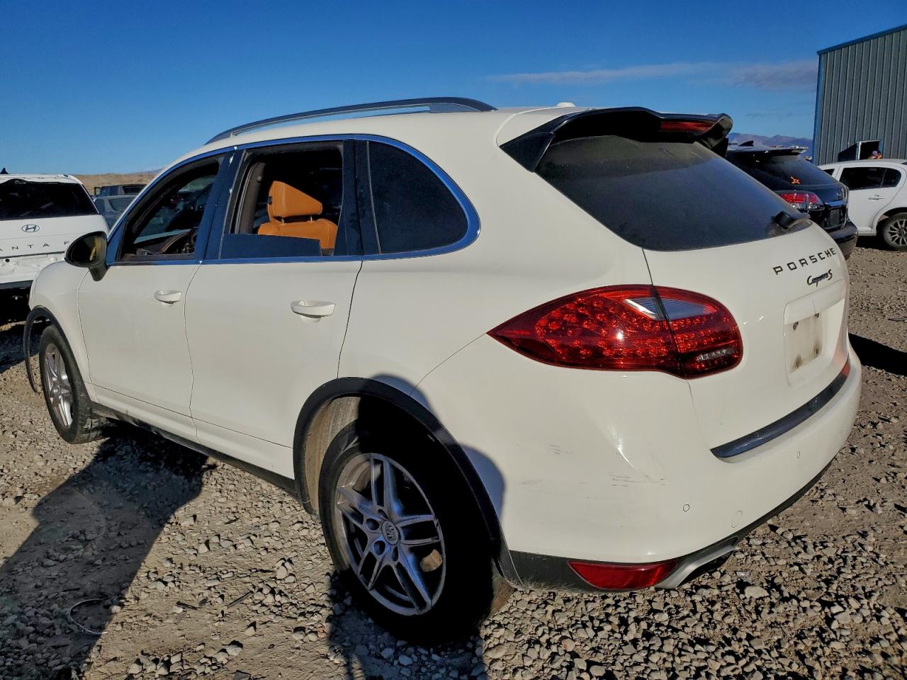 Porsche Cayenne S Image 4