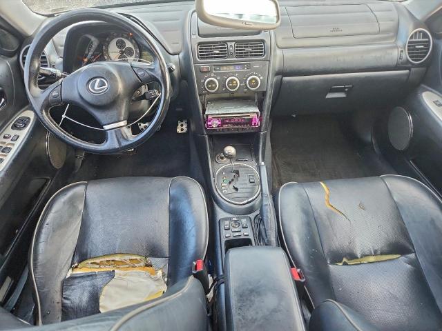 Lexus Is 300 Image 12