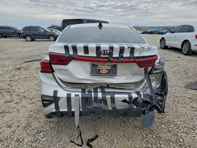 Kia Forte Fe Image 2