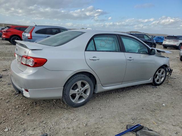 Toyota Corolla Base Image 2