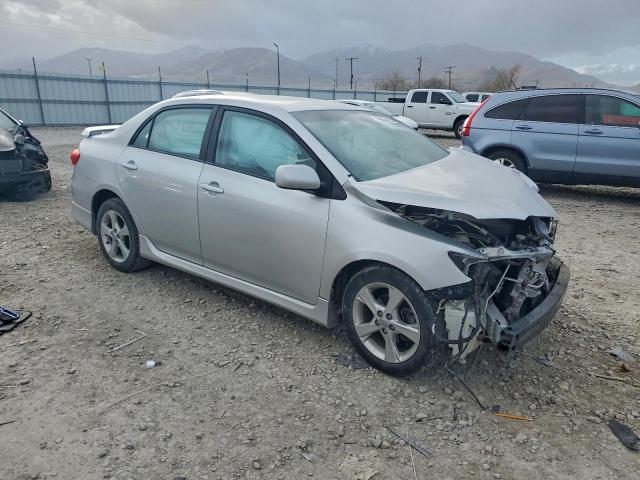 Toyota Corolla Base Image 7