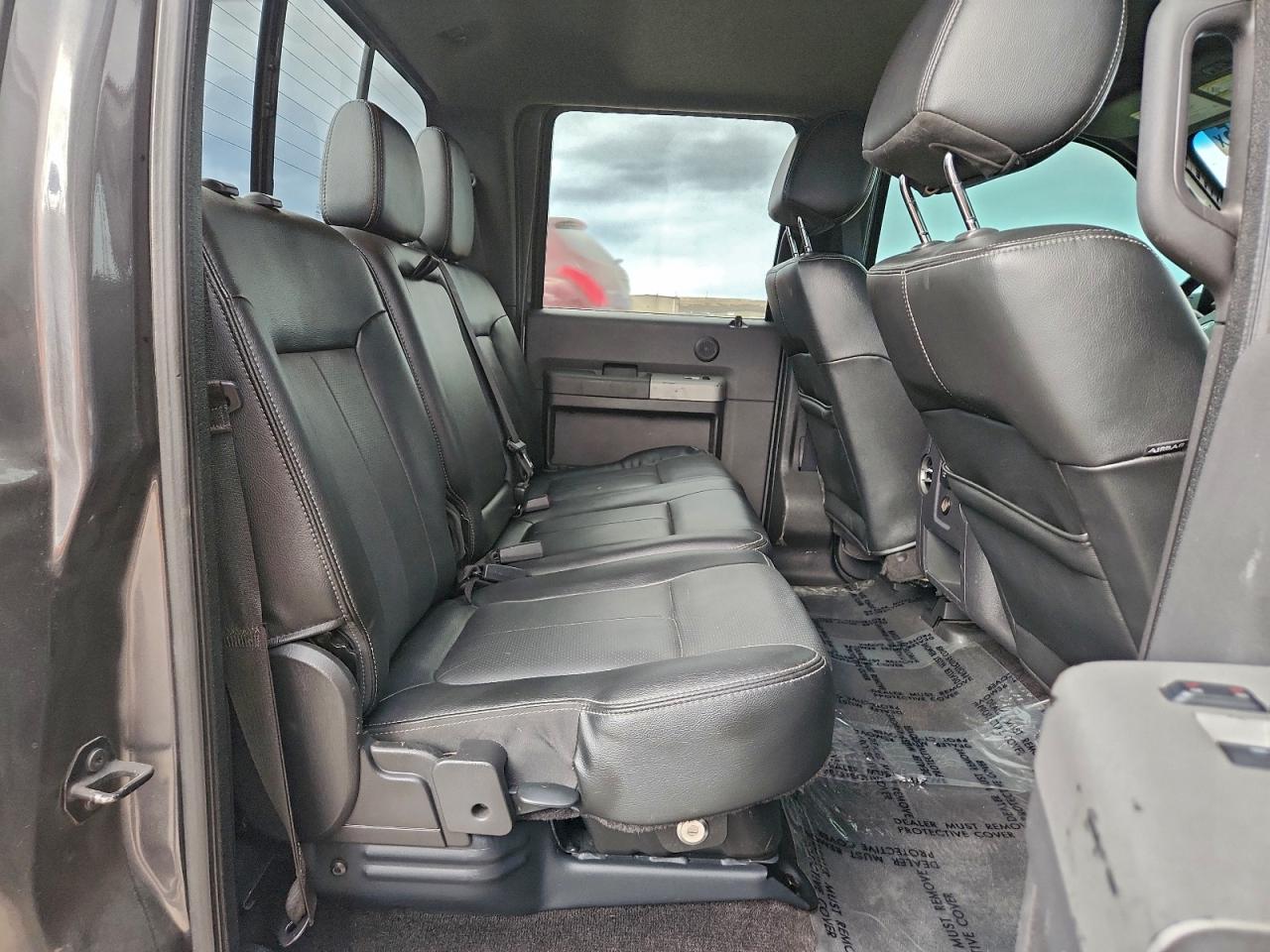 Ford F-350 Super Duty Image 8