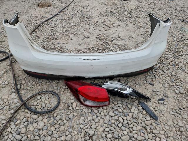 Kia Forte Lx Image 2