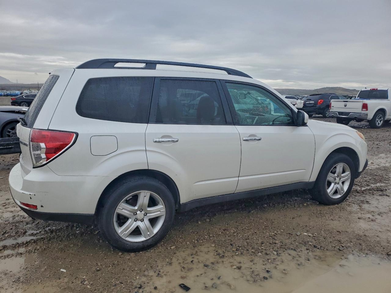 Subaru Forester 2.5x Premium Image 2