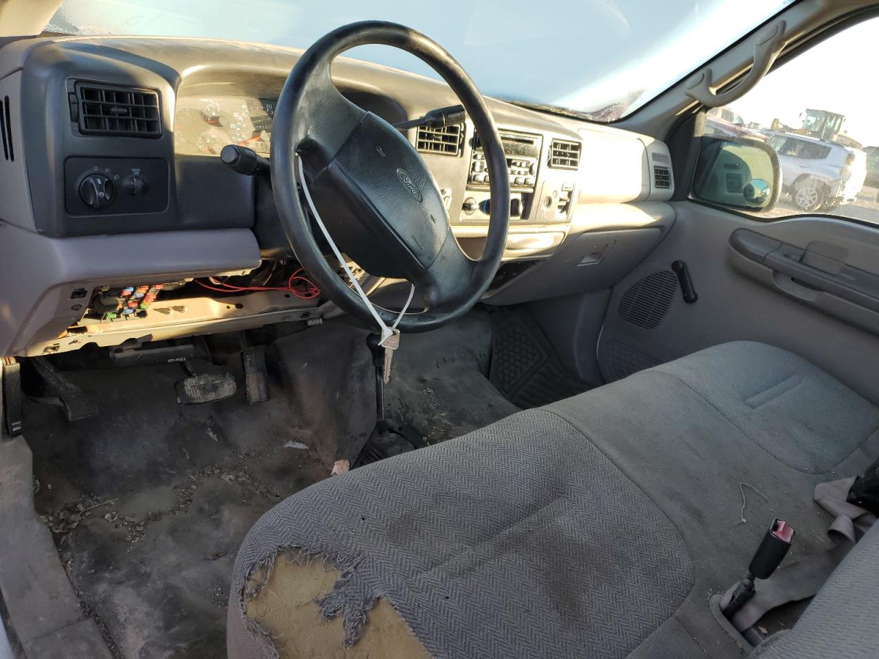 Ford F-250 Super Duty Image 4