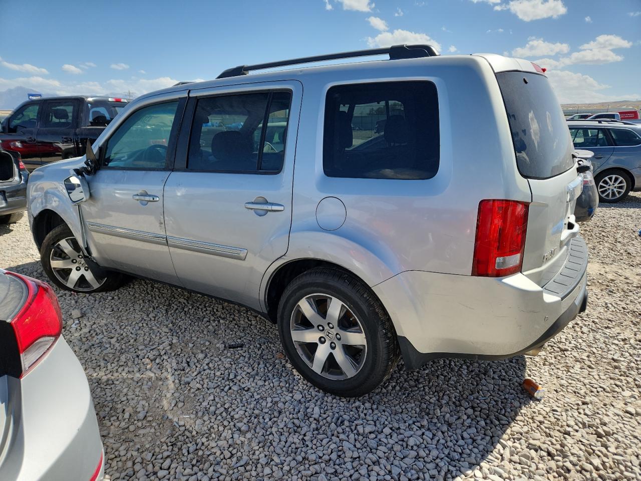 Honda Pilot Touring Image 6