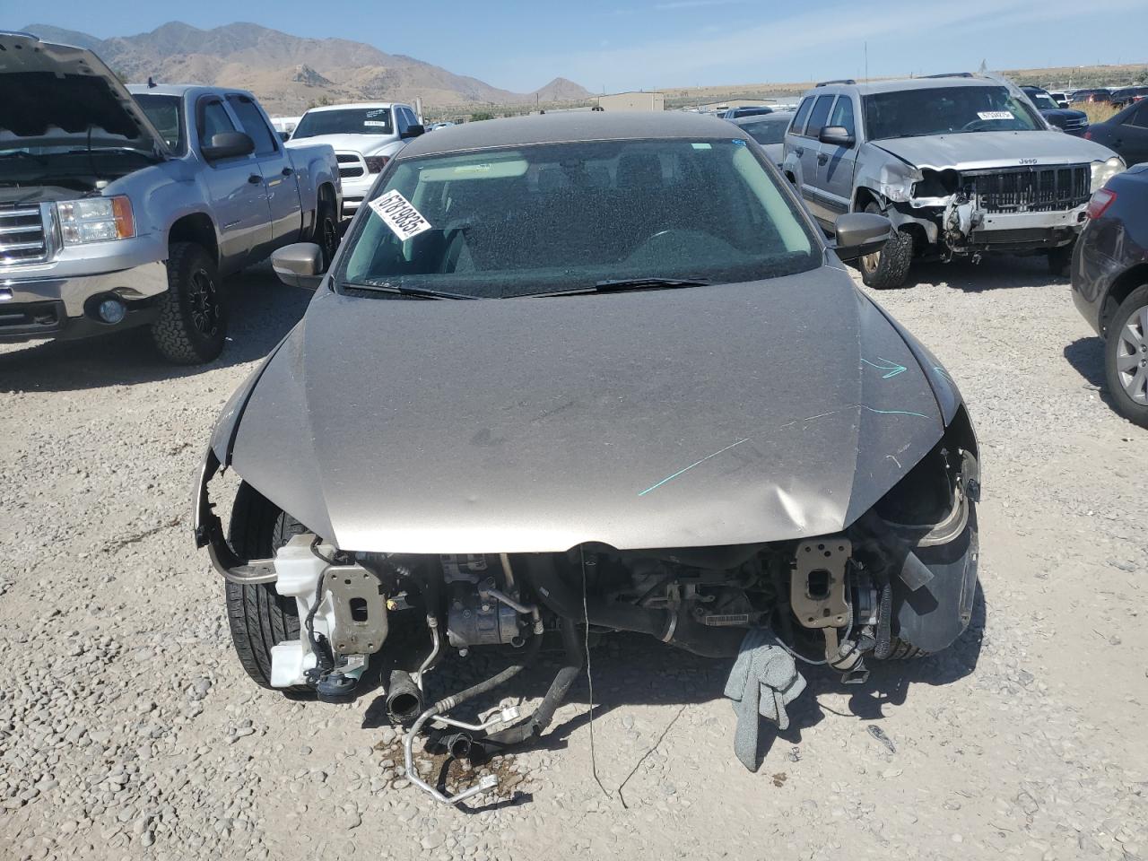 Volkswagen Passat S Image 3