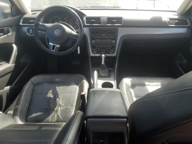 Volkswagen Passat S Image 13