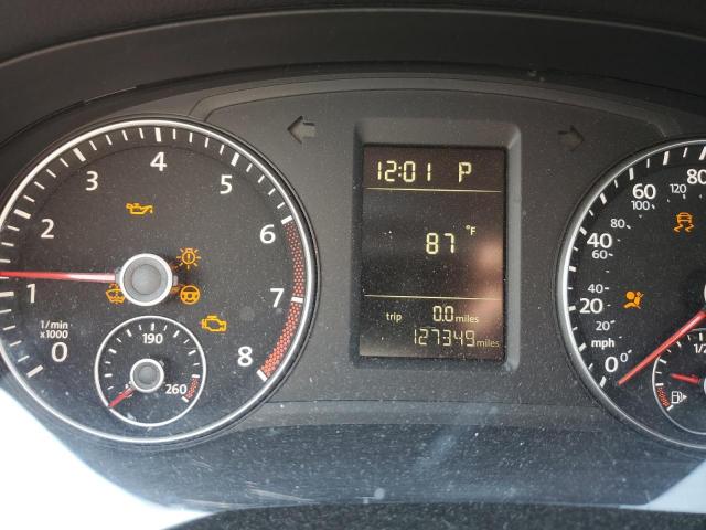 Volkswagen Passat S Image 9