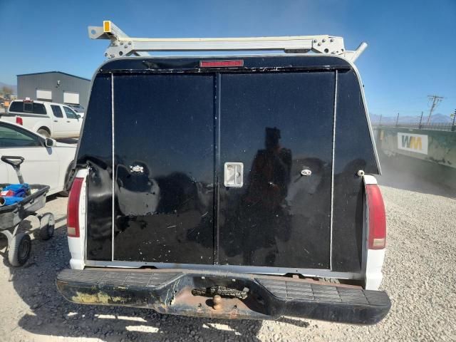 GMC Sierra C1500 Image 6