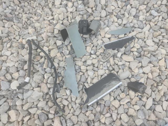 Chevrolet Suburban K1500 Image 14