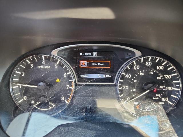 Nissan Pathfinder S Image 4