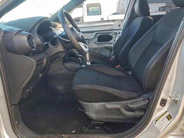 Nissan Kicks S Image 9