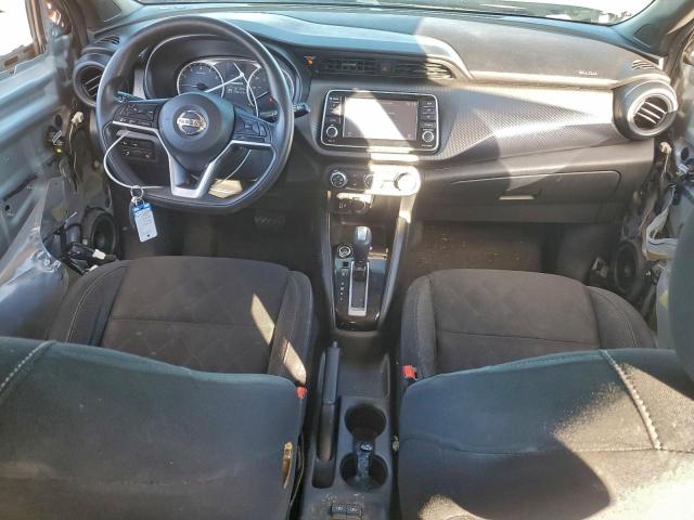 Nissan Kicks S Image 10