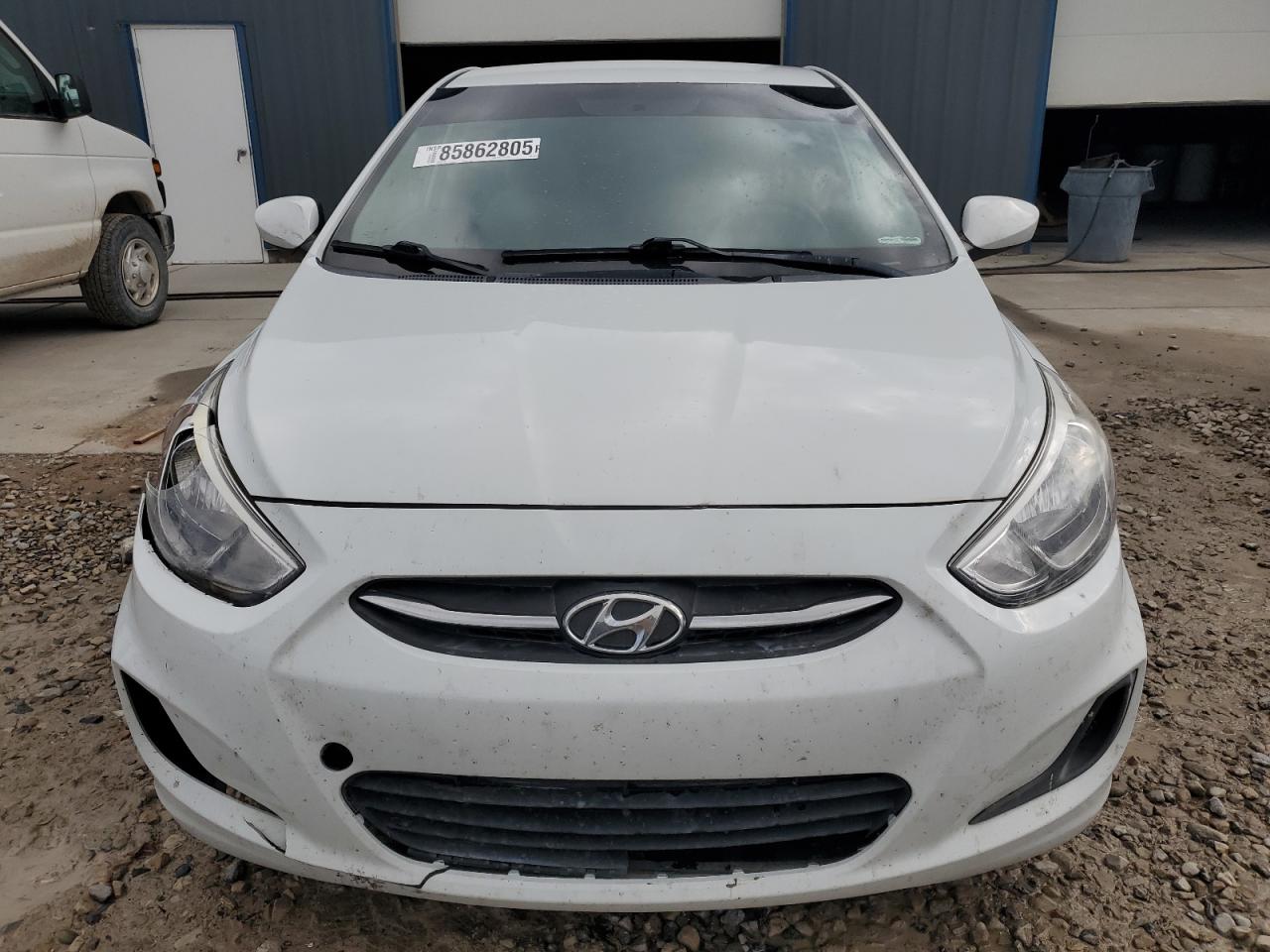 Hyundai ACCENT Se Image 4