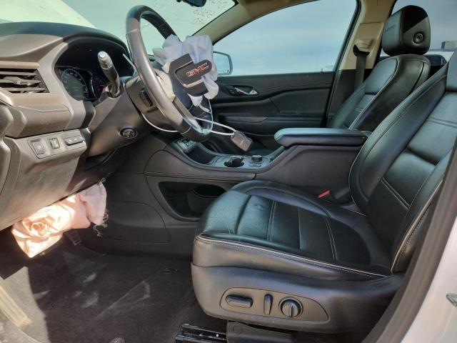 GMC Acadia Denali Image 11