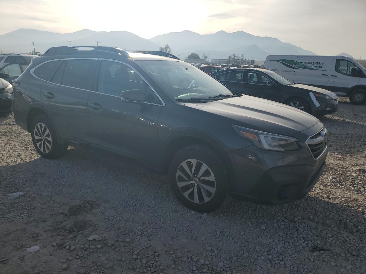 Subaru Outback Premium Image 11