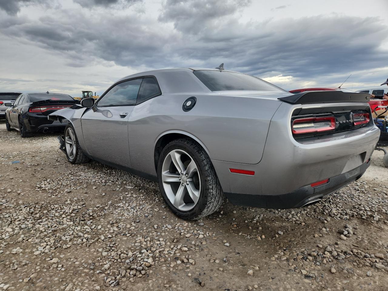 Dodge Challenger Sxt Image 2