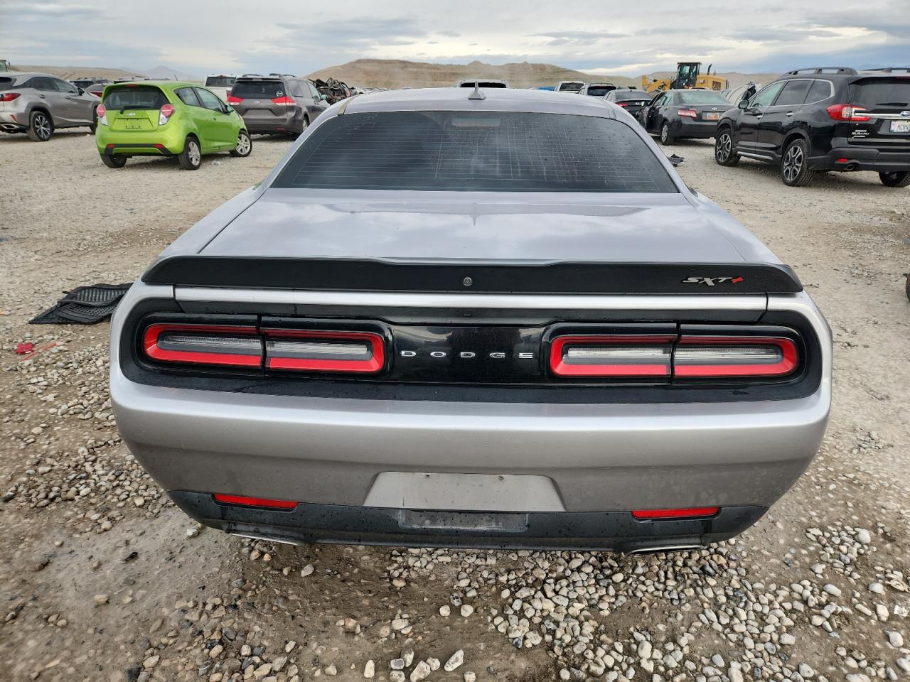 Dodge Challenger Sxt Image 5