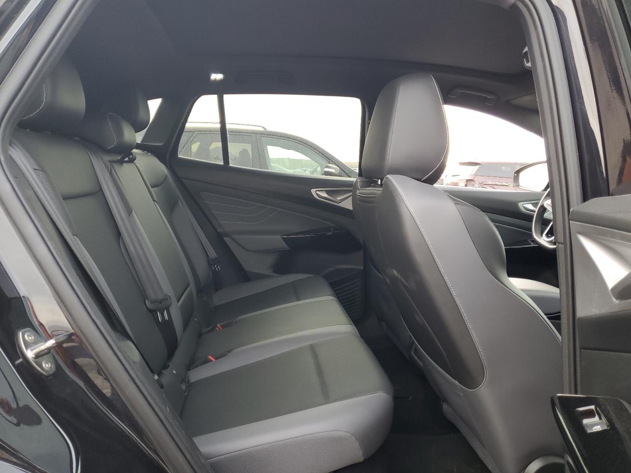 Volkswagen ID.4 Pro S Image 8