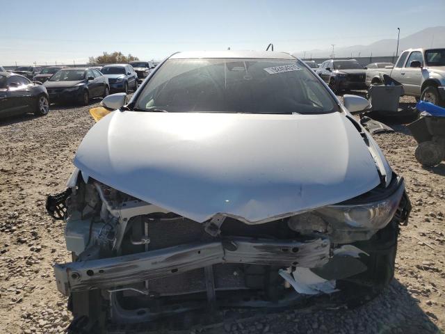 Toyota Corolla Image 6