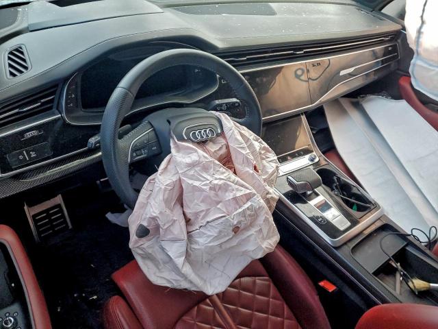 Audi Sq Prestige Image 11