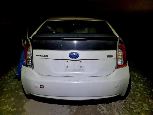 Toyota Prius Image 2
