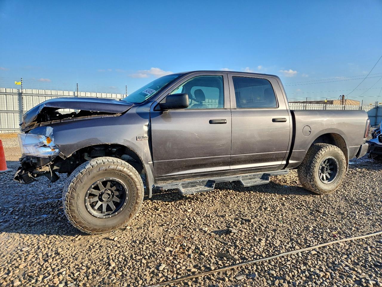 Ram 1500 Tradesman Image 1