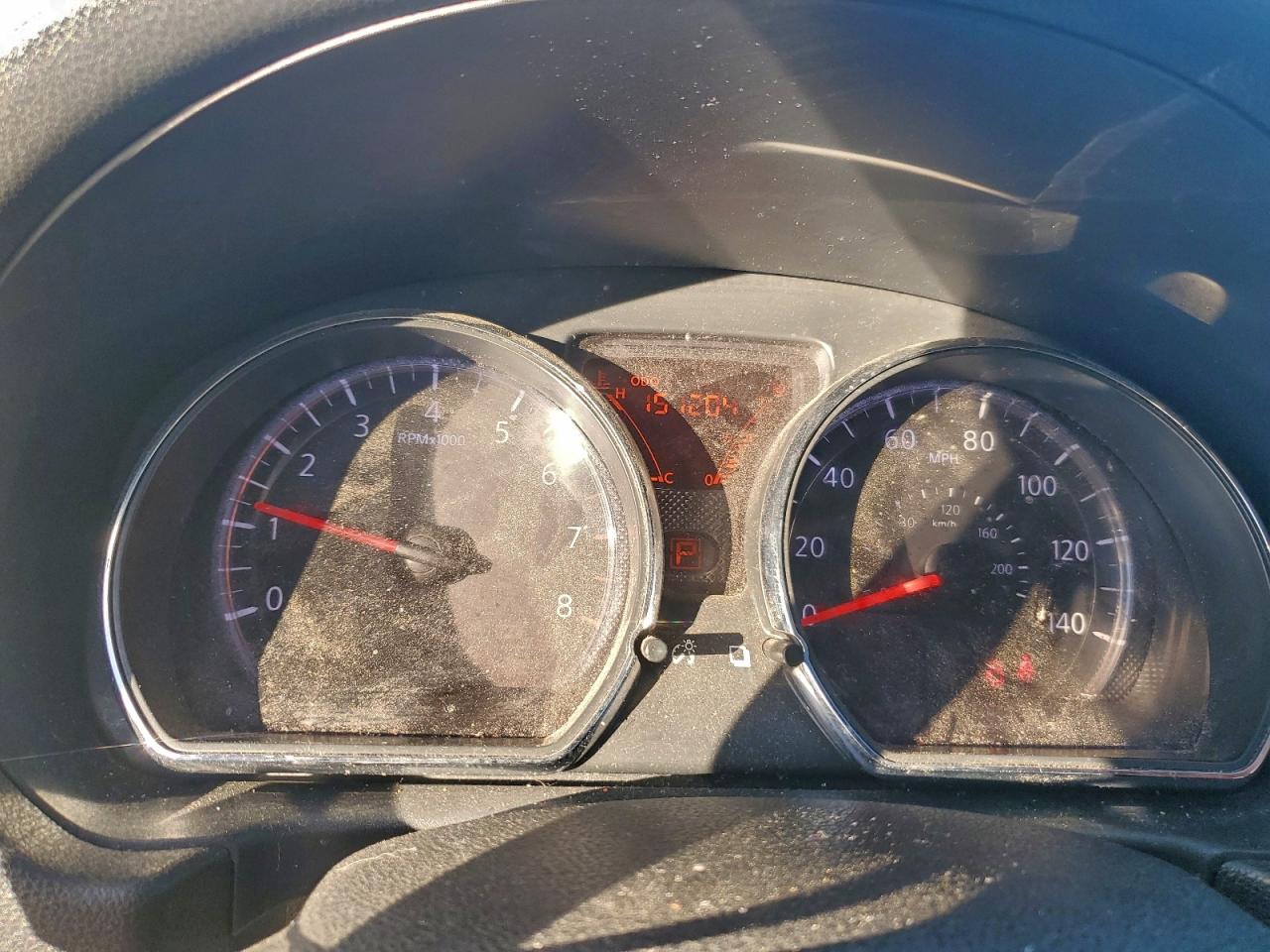 Nissan Versa S Image 8