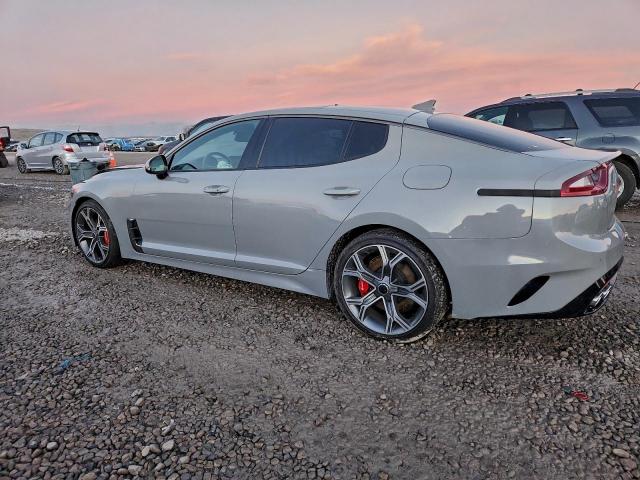 Kia Stinger Gt2 Image 2