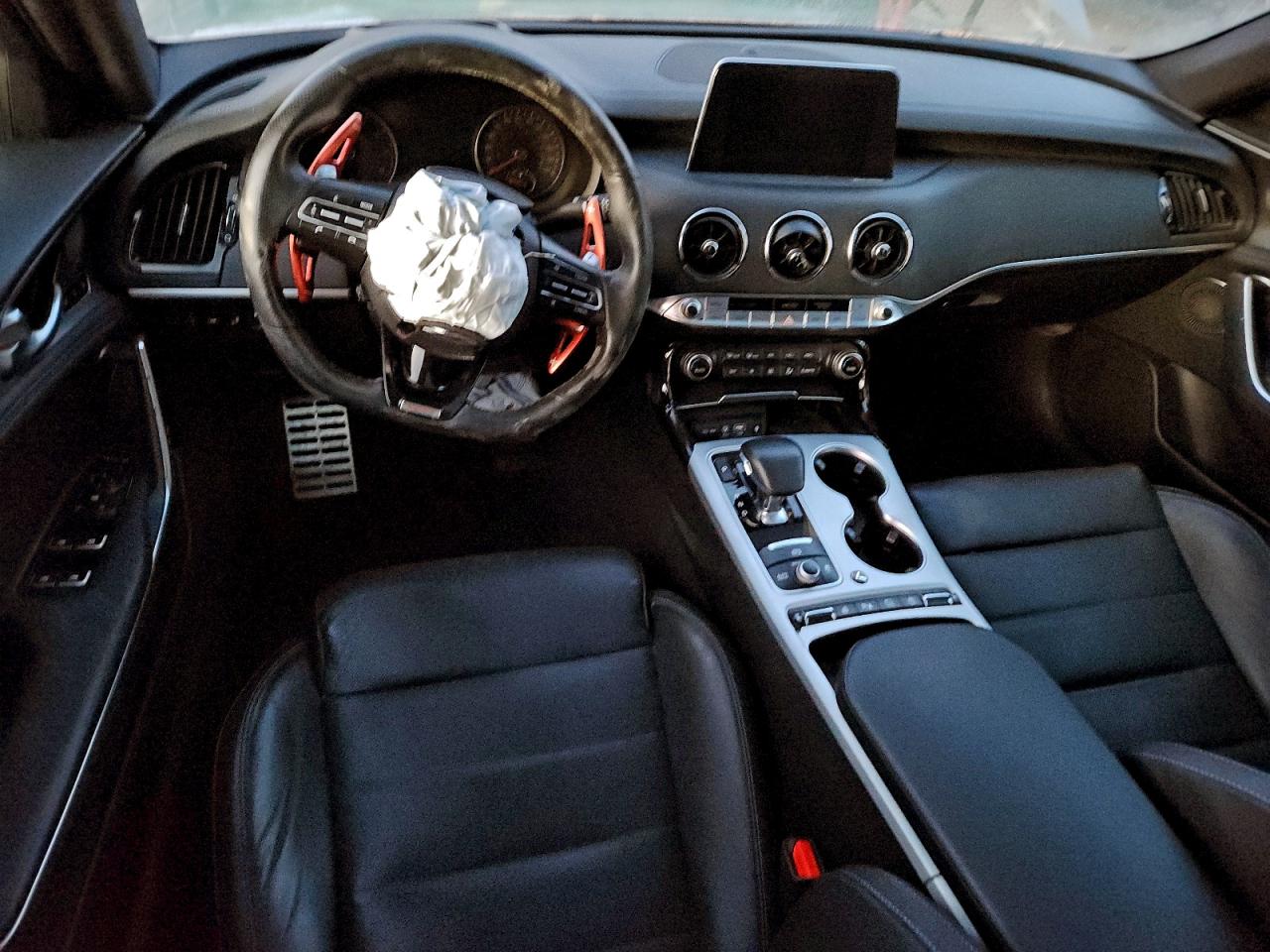 Kia Stinger Gt2 Image 8