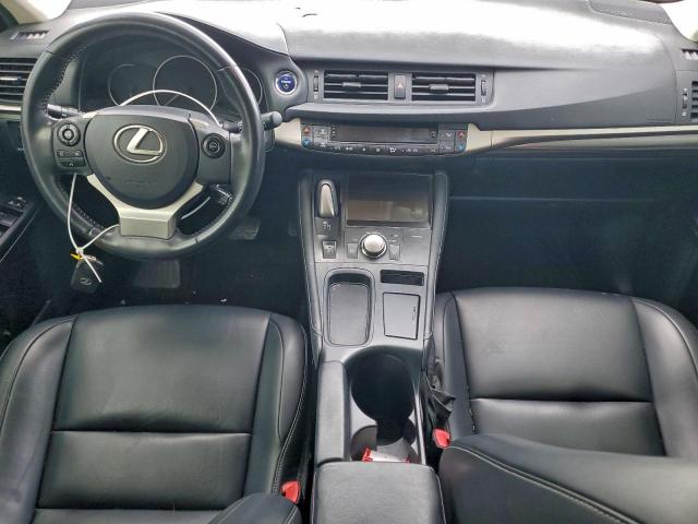 Lexus Ct 200 Image 2