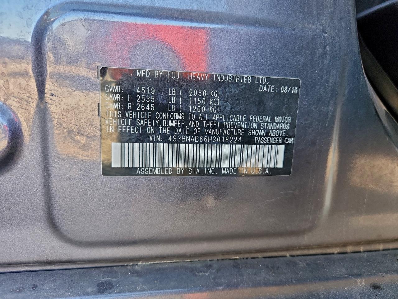 Subaru Legacy 2.5i Image 9