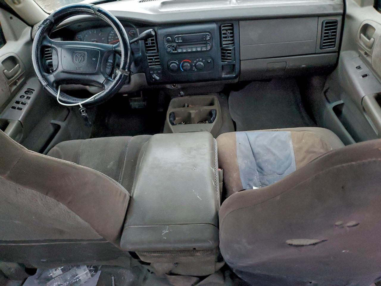 Dodge Dakota Quad Sport Image 12